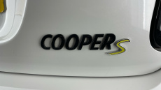MINI Hatchback 135kW Cooper S Level 2 33kWh 3dr Auto Electric Hatchback